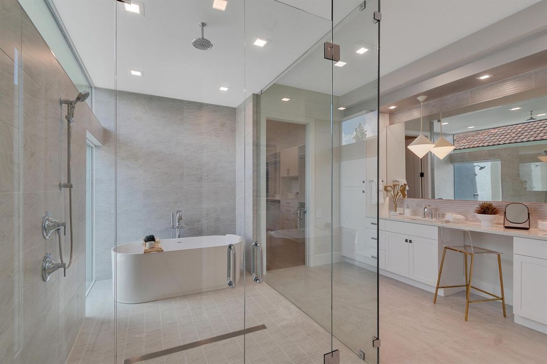 Owner's Bath