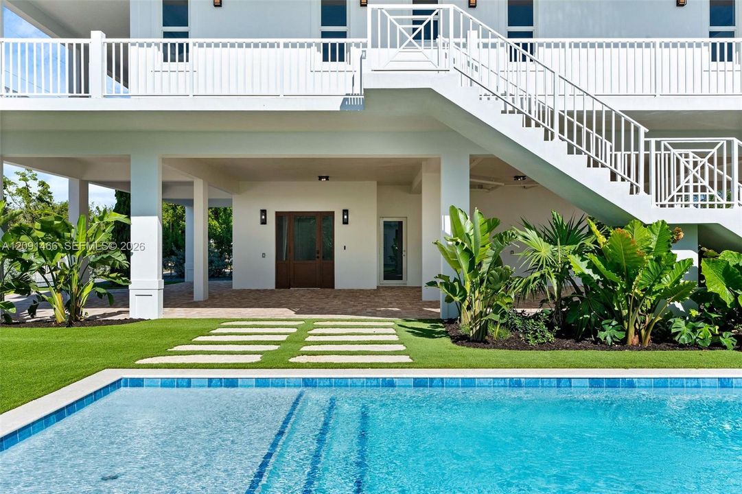 На продажу: $5,950,000 (4 спален, 4 ванн, 0 Квадратных фут)