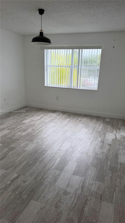 En Venta: $209,000 (1 camas, 1 baños, 813 Pies cuadrados)
