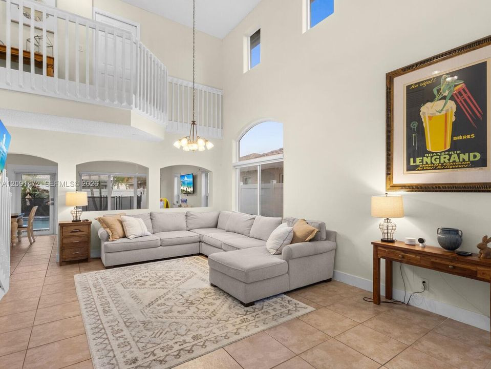 For Sale: $699,900 (4 beds, 3 baths, 2190 Square Feet)