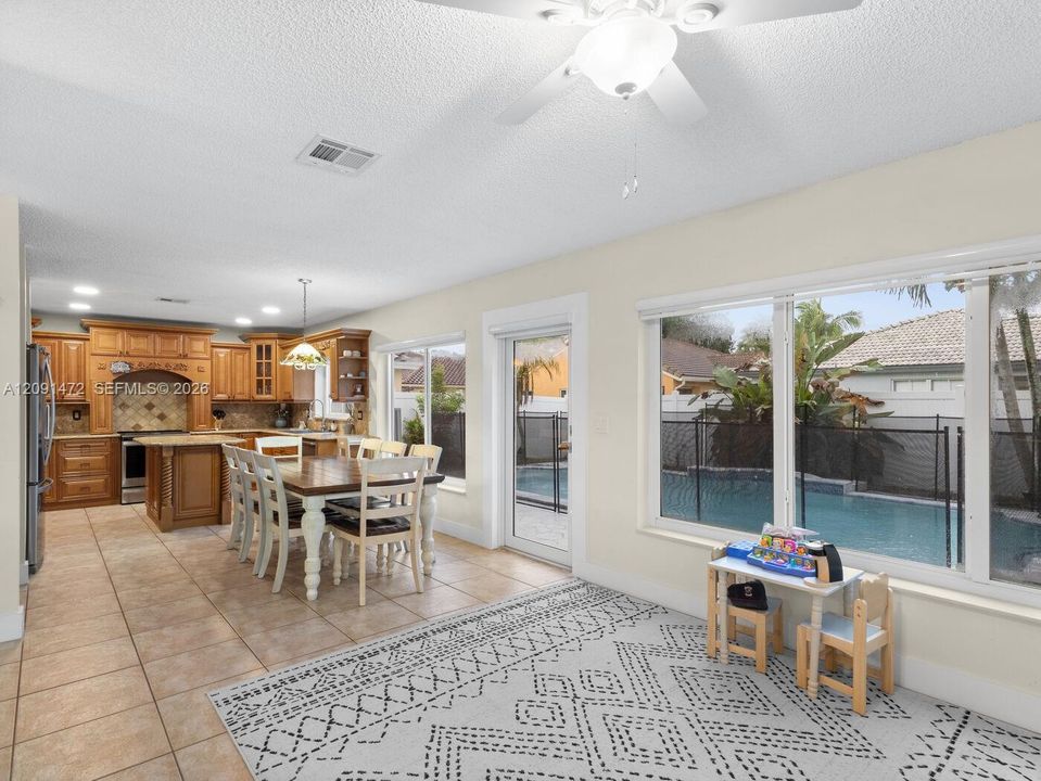 For Sale: $699,900 (4 beds, 3 baths, 2190 Square Feet)