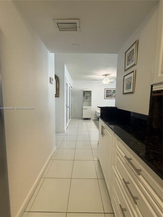 В аренду: $3,500 (2 спален, 2 ванн, 929 Квадратных фут)