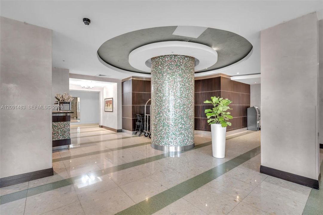 В аренду: $4,350 (1 спален, 1 ванн, 812 Квадратных фут)