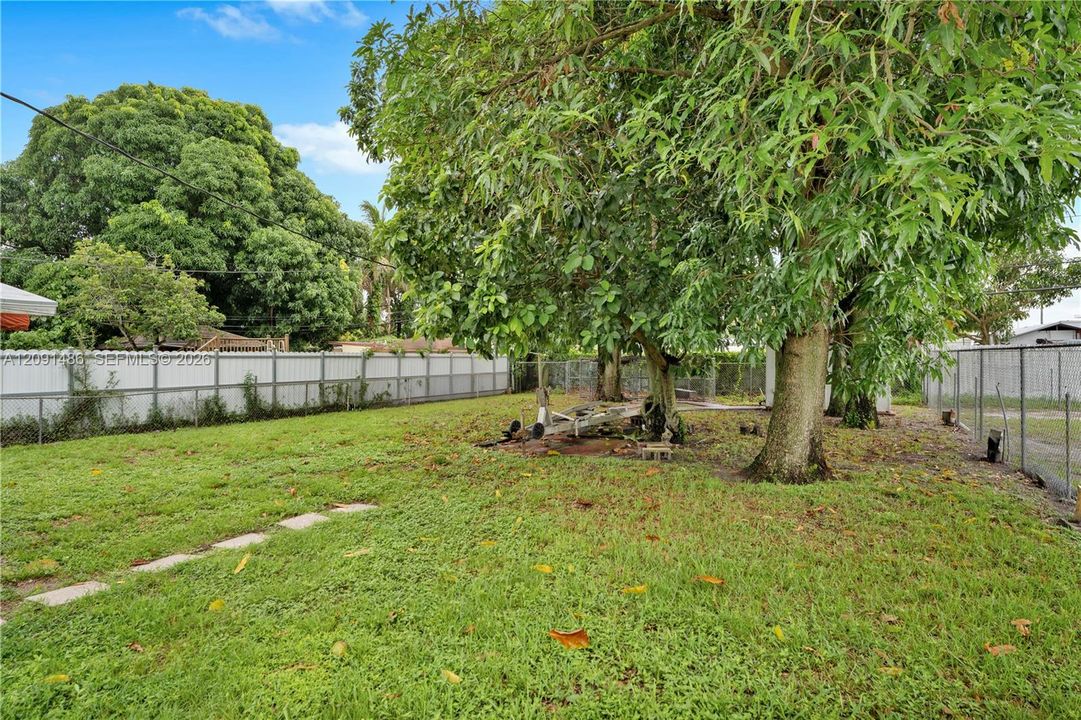 En Venta: $349,000 (2 camas, 1 baños, 572 Pies cuadrados)