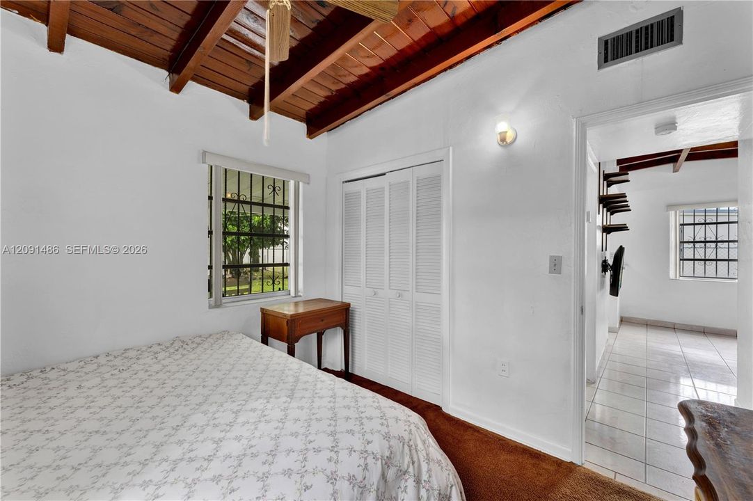 En Venta: $349,000 (2 camas, 1 baños, 572 Pies cuadrados)