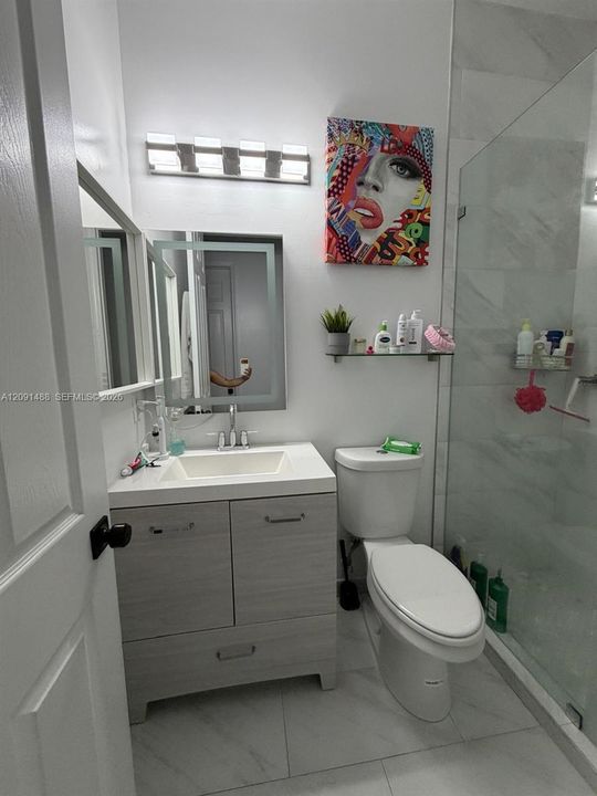 En Renta: $2,400 (3 camas, 2 baños, 1584 Pies cuadrados)