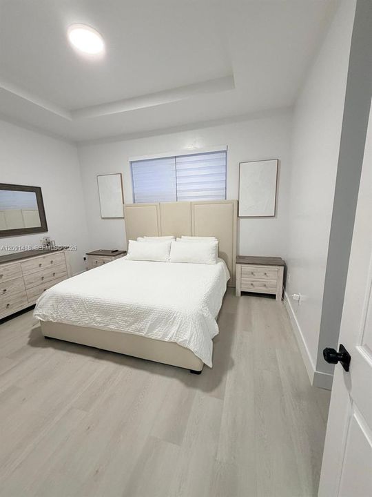 En Renta: $2,400 (3 camas, 2 baños, 1584 Pies cuadrados)