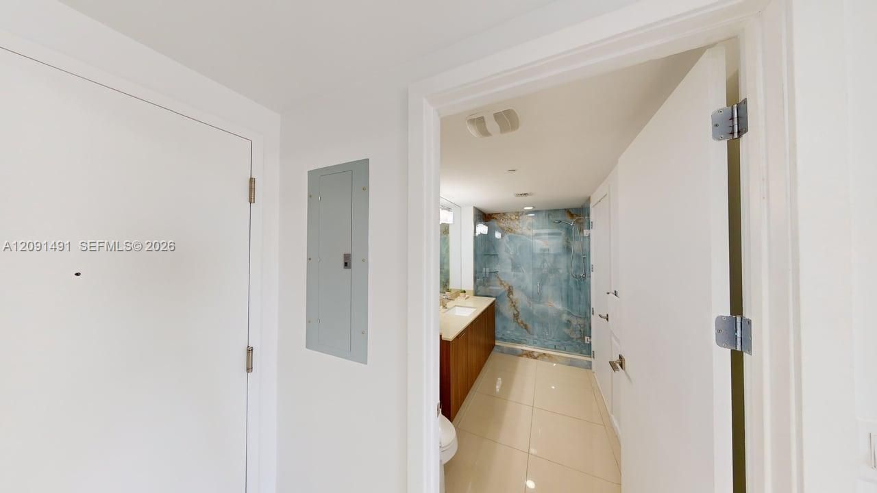 En Venta: $360,000 (1 camas, 1 baños, 698 Pies cuadrados)