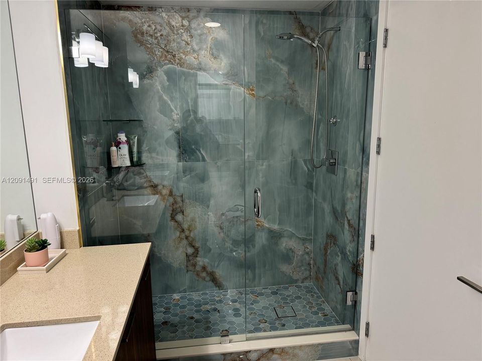 En Venta: $360,000 (1 camas, 1 baños, 698 Pies cuadrados)