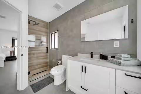 For Rent: $7,000 (3 beds, 3 baths, 1500 Square Feet)