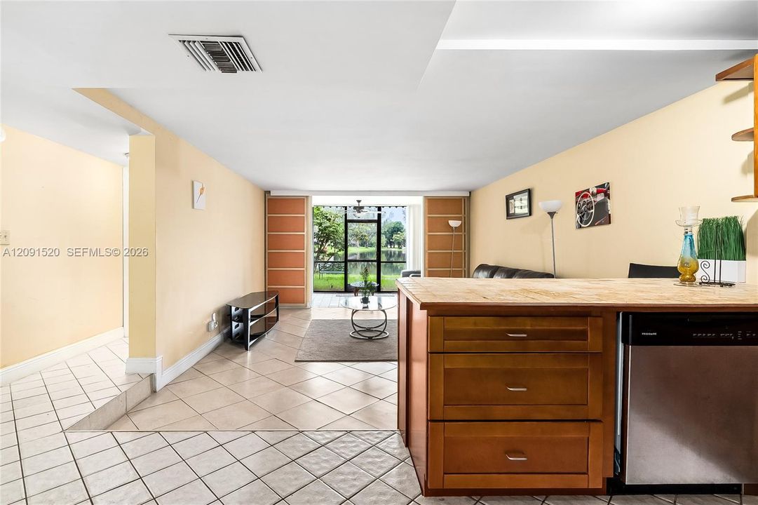 En Renta: $1,999 (1 camas, 1 baños, 800 Pies cuadrados)