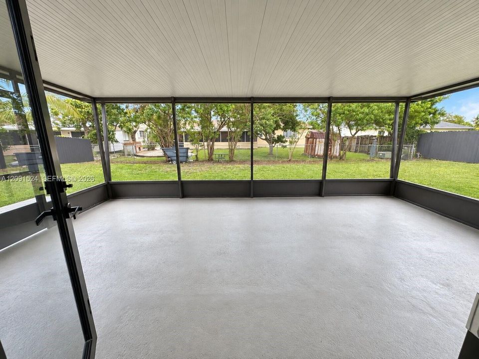 For Sale: $640,000 (3 beds, 2 baths, 1278 Square Feet)