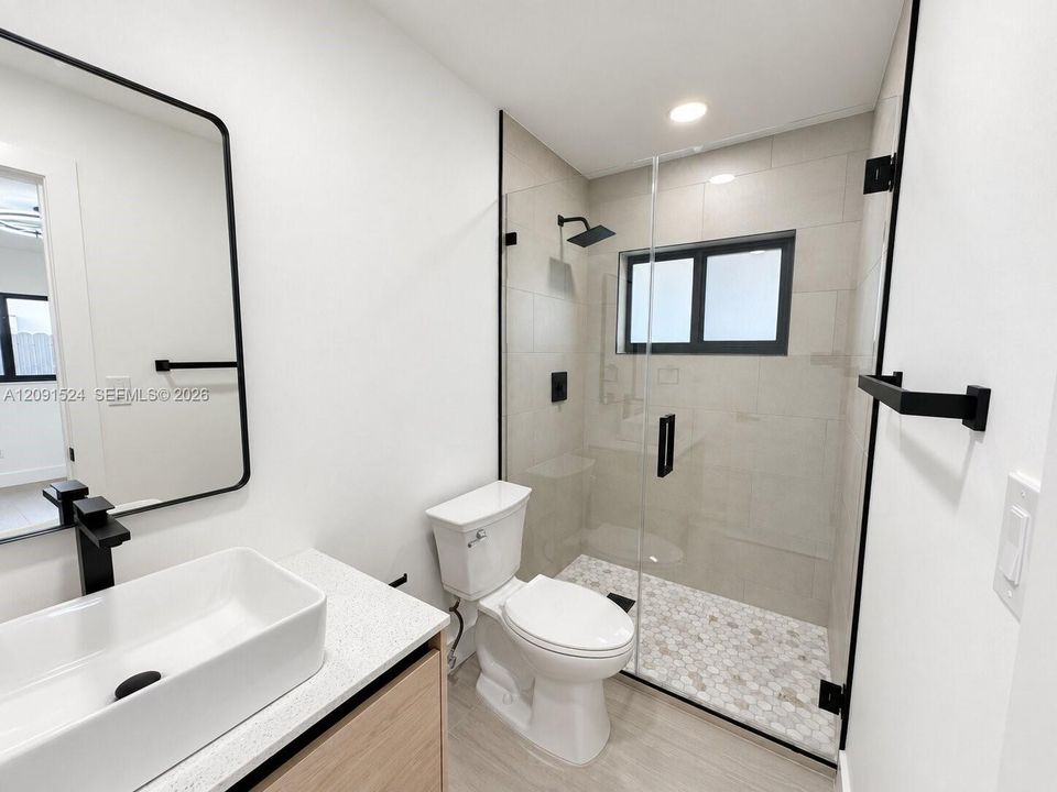 For Sale: $640,000 (3 beds, 2 baths, 1278 Square Feet)