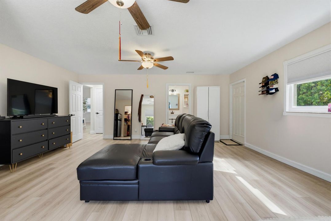 Block_Realty_123_007