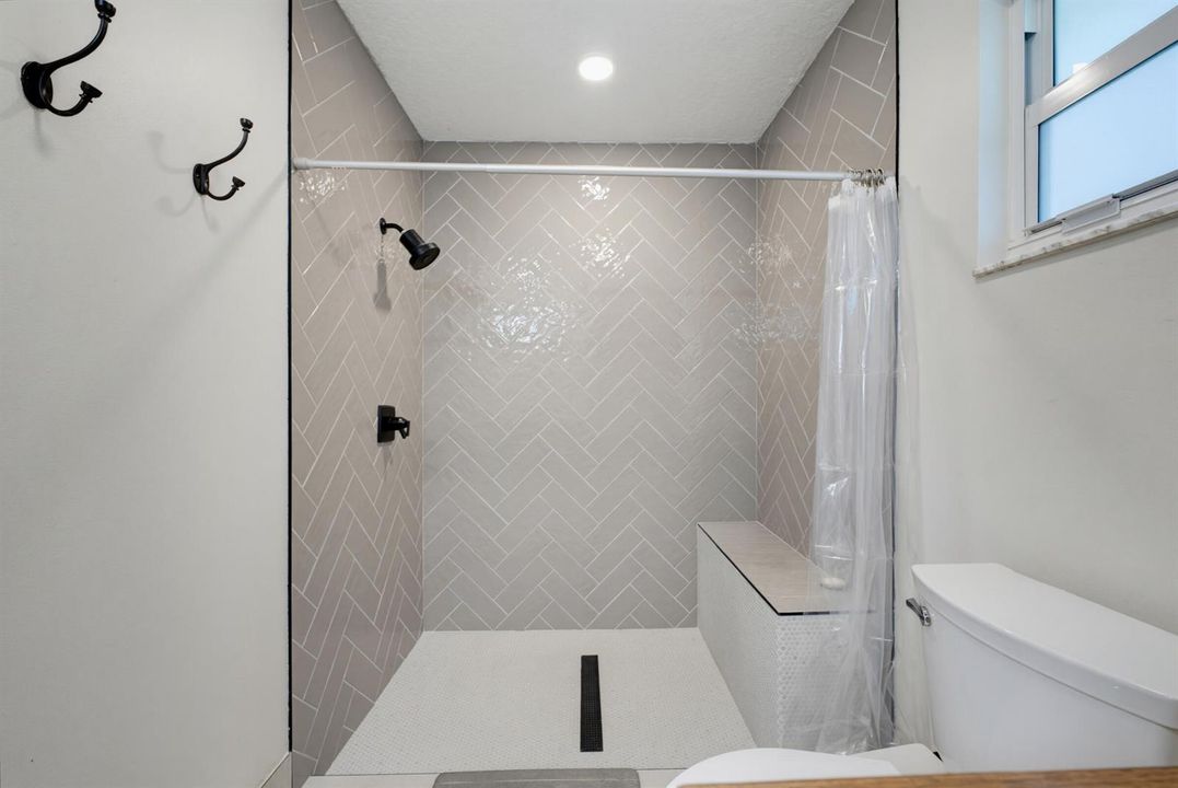 Block_Realty_123_036