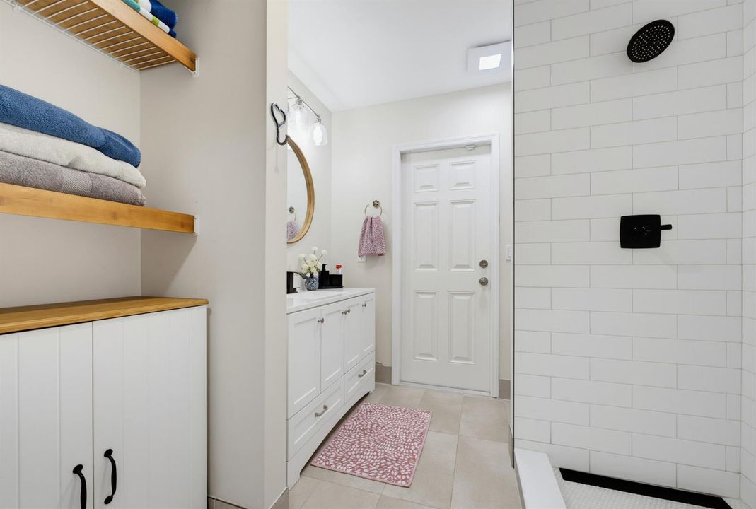 Block_Realty_123_011