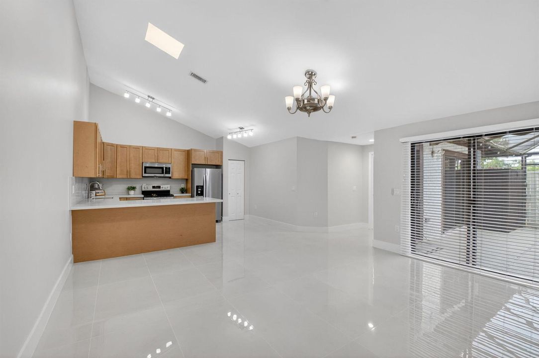 Kitchen/Living Room