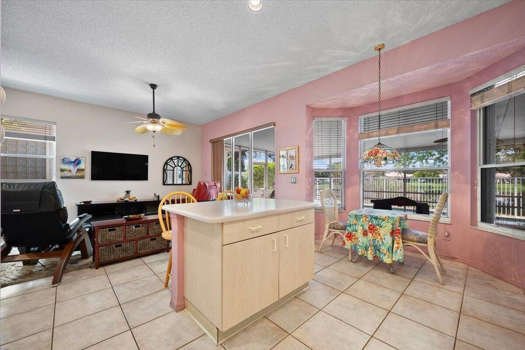 Kitchen / Family