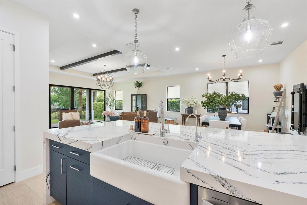 12467 Solana Bay Cir_023