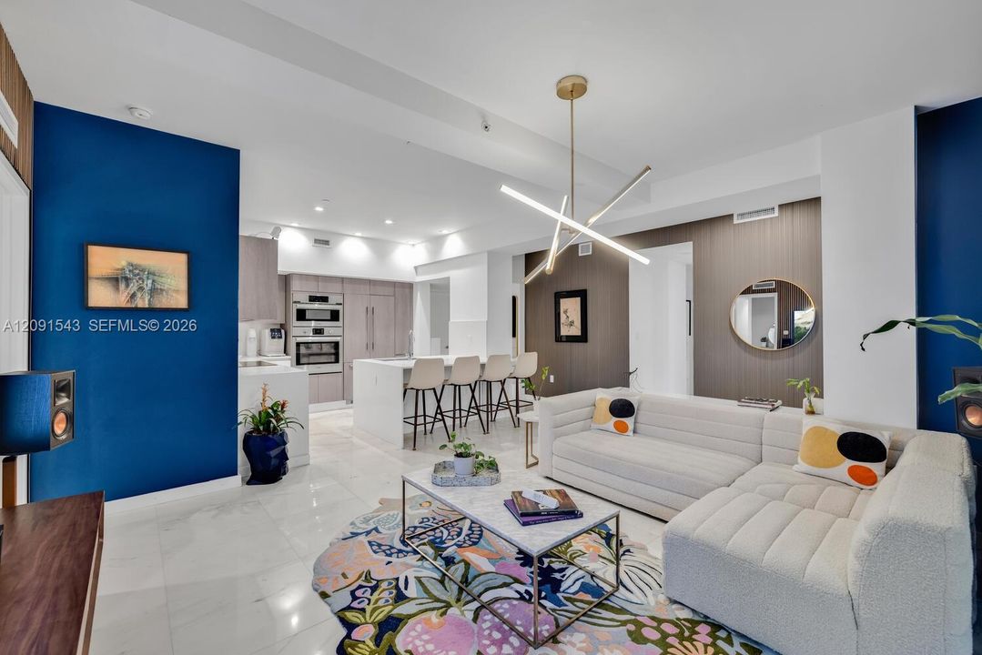 For Rent: $6,700 (3 beds, 3 baths, 1475 Square Feet)