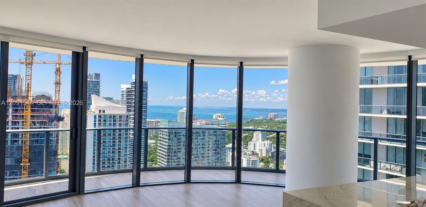 For Rent: $9,500 (3 beds, 4 baths, 1615 Square Feet)