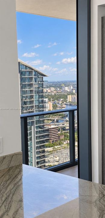 For Rent: $9,500 (3 beds, 4 baths, 1615 Square Feet)