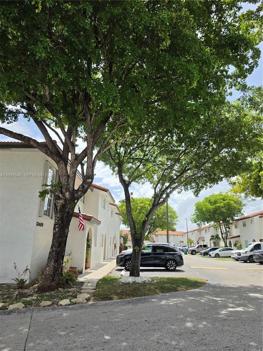 For Sale: $468,800 (3 beds, 2 baths, 1340 Square Feet)