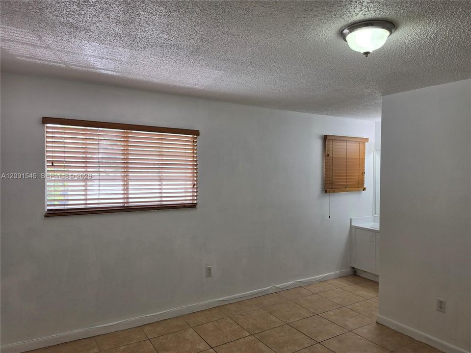 For Sale: $468,800 (3 beds, 2 baths, 1340 Square Feet)