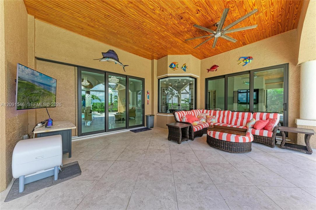 For Sale: $1,900,000 (3 beds, 3 baths, 0 Square Feet)