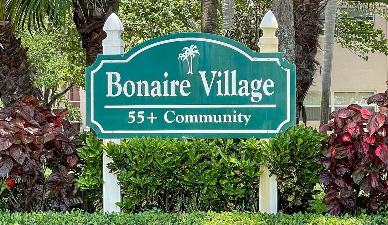 BonaireVillage