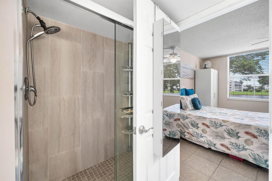 Ensuite Bath