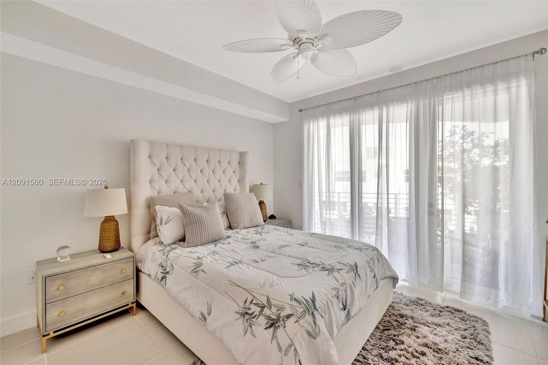 En Venta: $949,000 (2 camas, 2 baños, 1538 Pies cuadrados)