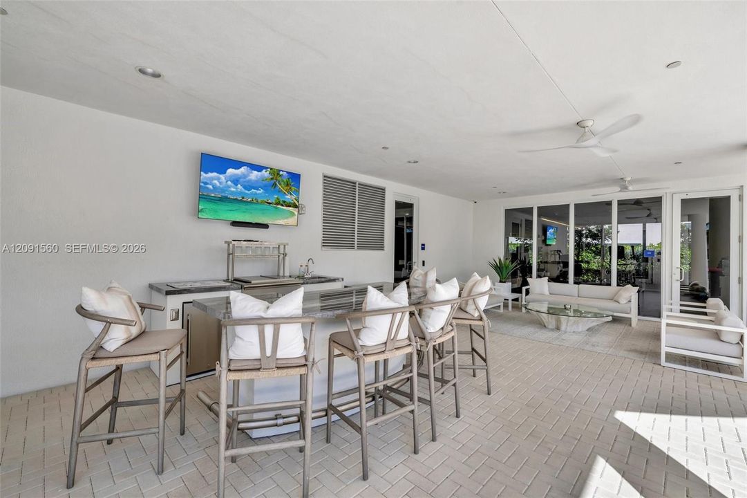 En Venta: $949,000 (2 camas, 2 baños, 1538 Pies cuadrados)