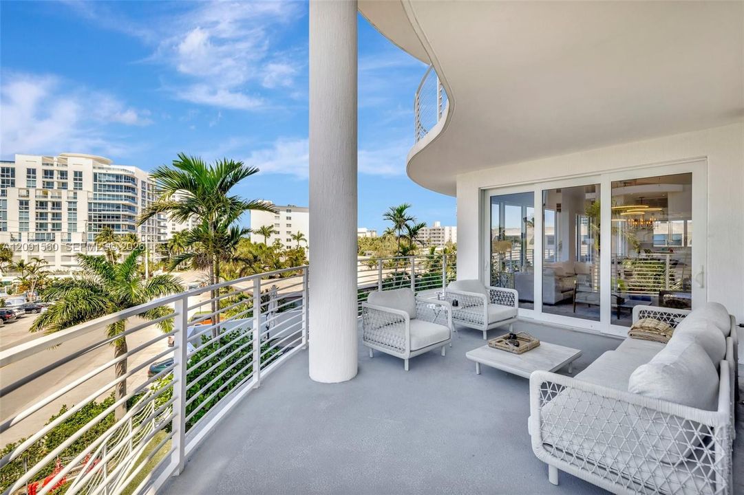En Venta: $949,000 (2 camas, 2 baños, 1538 Pies cuadrados)