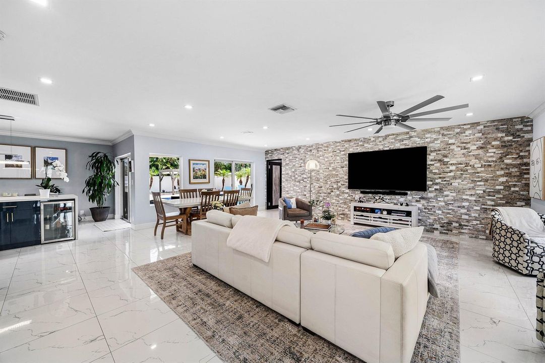 010-1029WestPalmettoParkRoad-BocaRaton-F