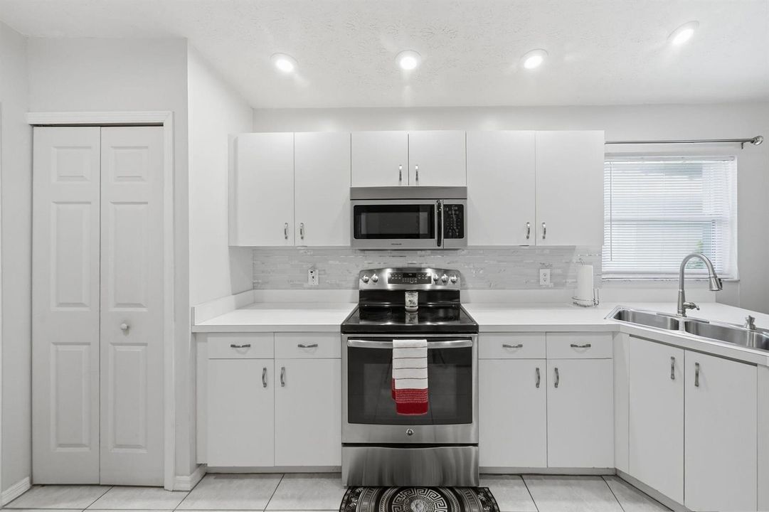 18-web-or-mls-6644-picante-cir