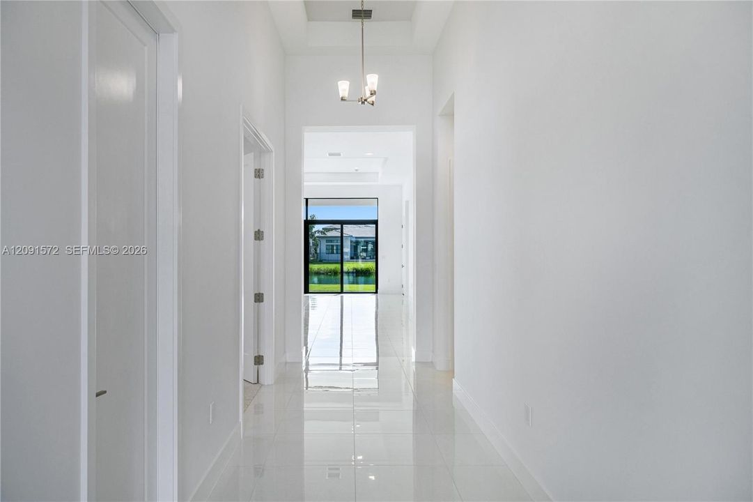 En Venta: $1,875,000 (3 camas, 3 baños, 3561 Pies cuadrados)