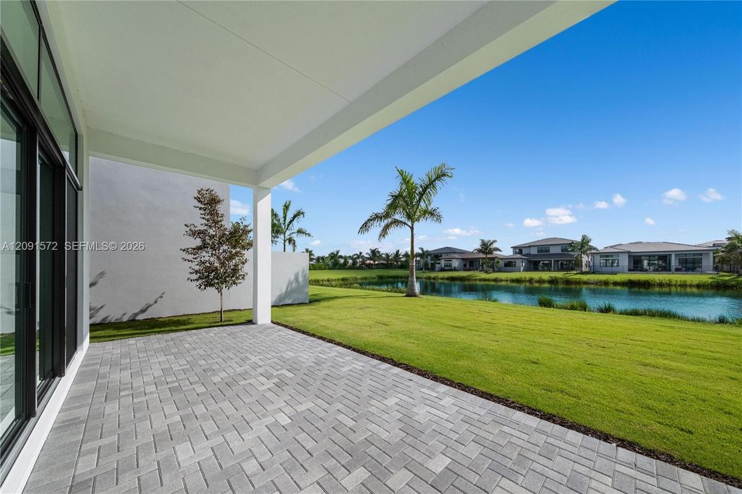 En Venta: $1,875,000 (3 camas, 3 baños, 3561 Pies cuadrados)