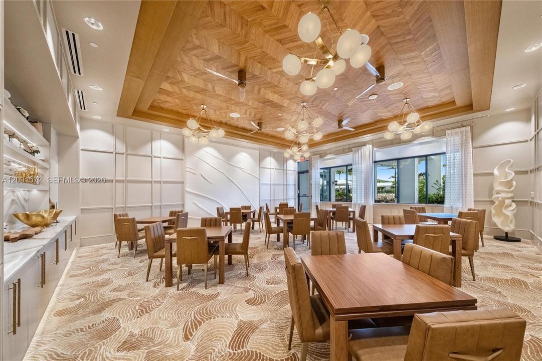En Venta: $1,875,000 (3 camas, 3 baños, 3561 Pies cuadrados)