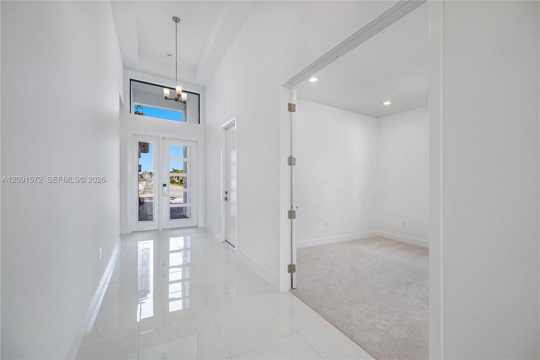 En Venta: $1,875,000 (3 camas, 3 baños, 3561 Pies cuadrados)