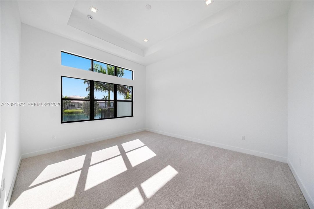 En Venta: $1,875,000 (3 camas, 3 baños, 3561 Pies cuadrados)