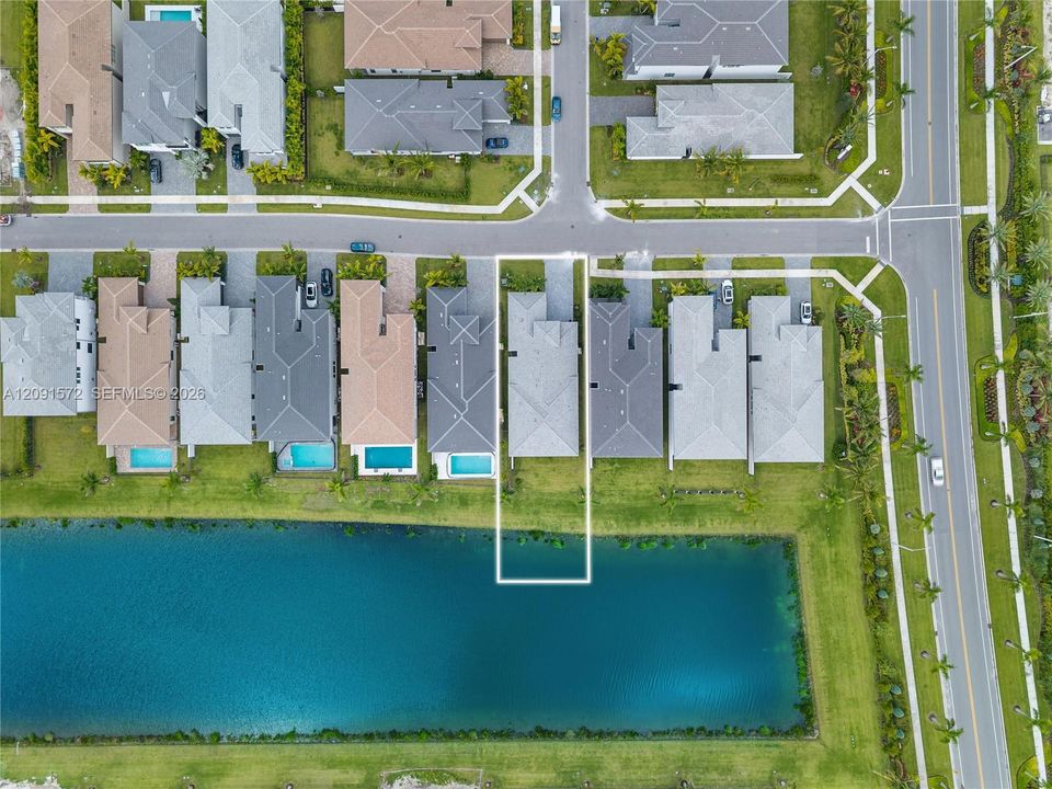En Venta: $1,875,000 (3 camas, 3 baños, 3561 Pies cuadrados)