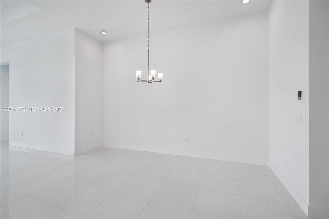 En Venta: $1,875,000 (3 camas, 3 baños, 3561 Pies cuadrados)