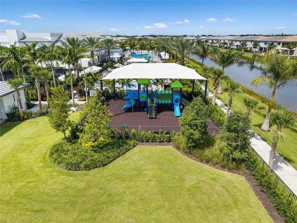 En Venta: $1,875,000 (3 camas, 3 baños, 3561 Pies cuadrados)