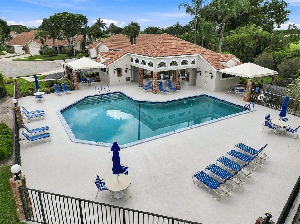 Waterford - Pool
