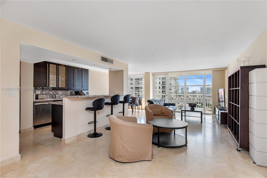 For Sale: $420,000 (1 beds, 1 baths, 1104 Square Feet)