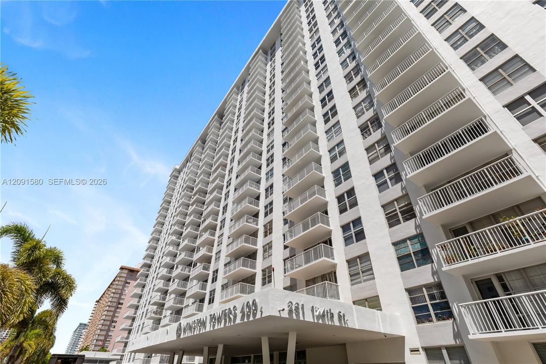 For Sale: $420,000 (1 beds, 1 baths, 1104 Square Feet)