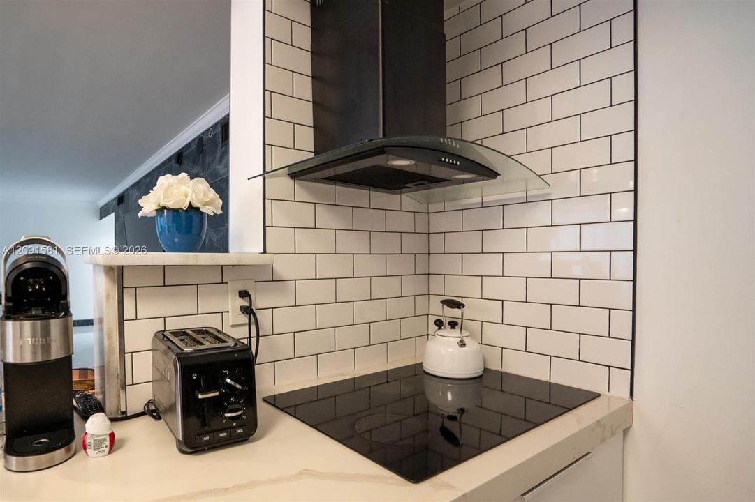 For Rent: $6,500 (2 beds, 2 baths, 1782 Square Feet)