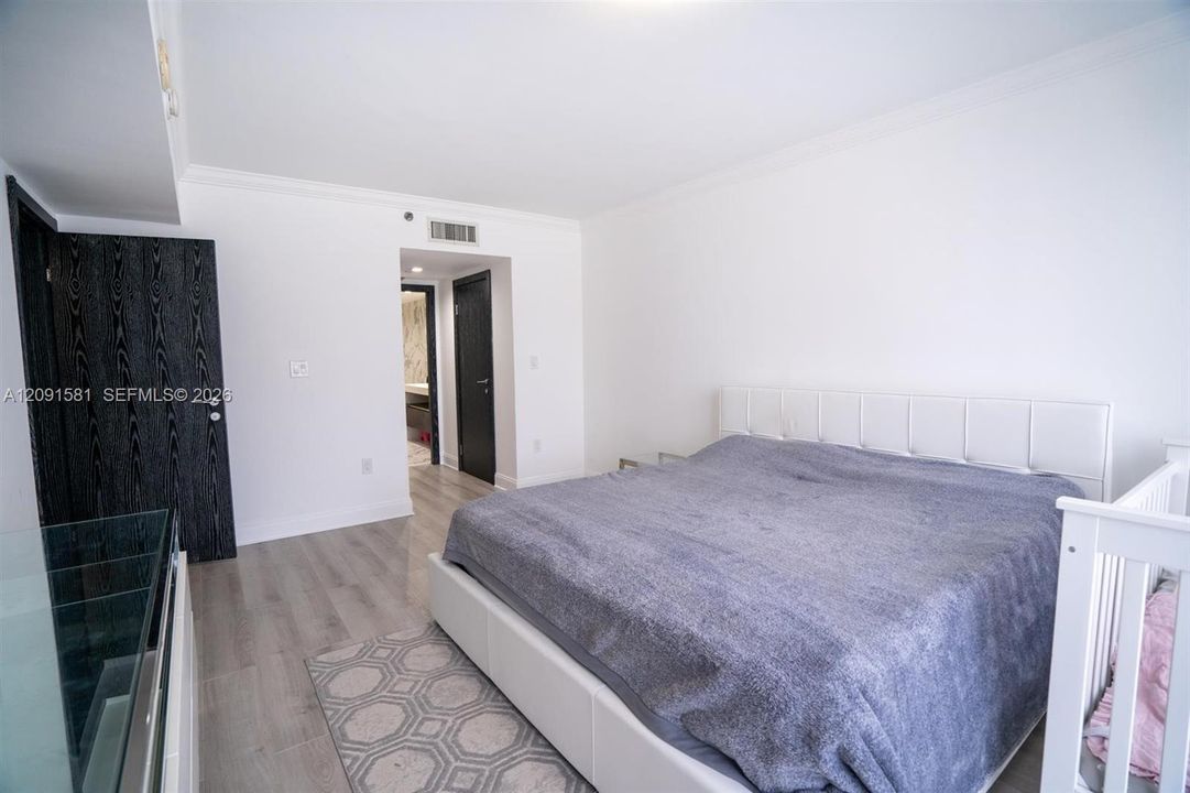 For Rent: $6,500 (2 beds, 2 baths, 1782 Square Feet)