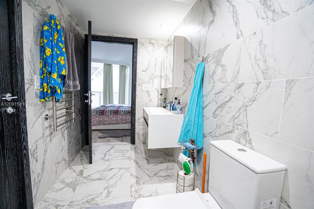 For Rent: $6,500 (2 beds, 2 baths, 1782 Square Feet)